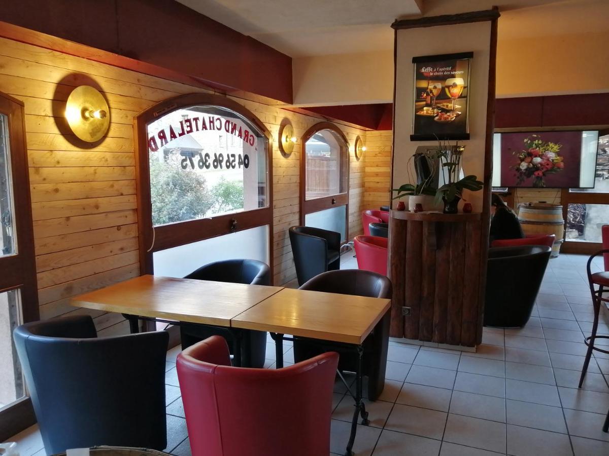 Le Grand Chatelard Hotel Bar Restaurant Sainte-Marie-de-Cuines Εξωτερικό φωτογραφία