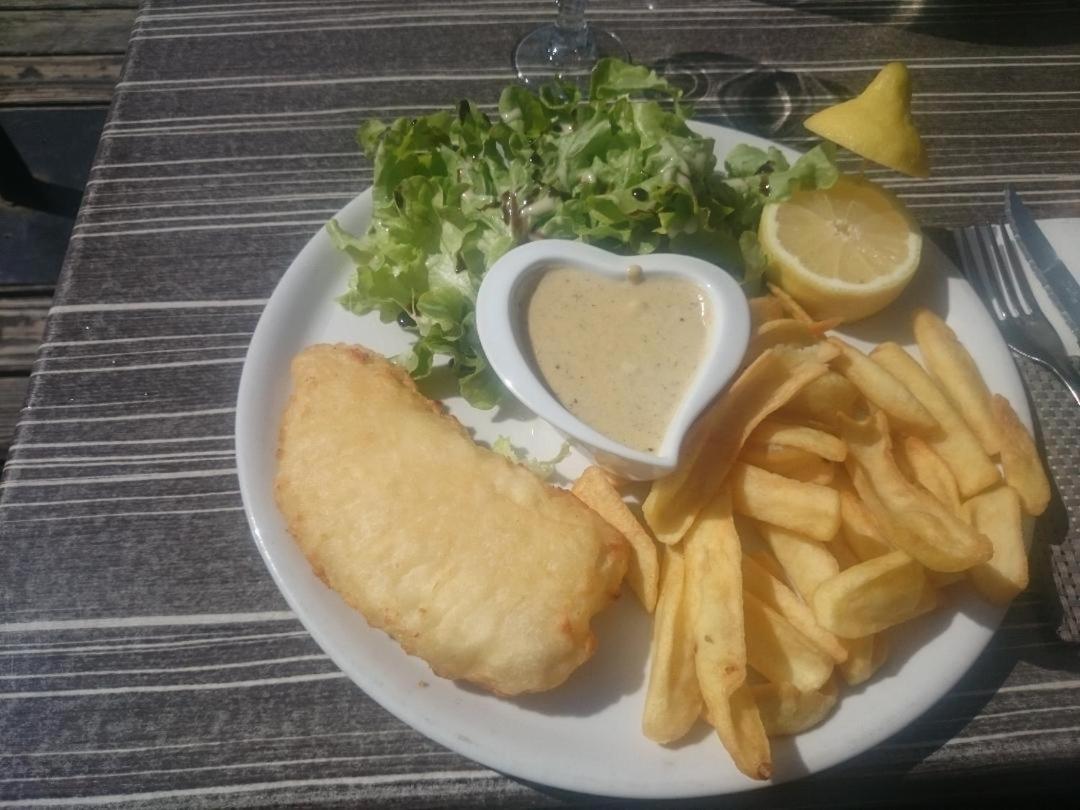 Le Grand Chatelard Hotel Bar Restaurant Sainte-Marie-de-Cuines Εξωτερικό φωτογραφία