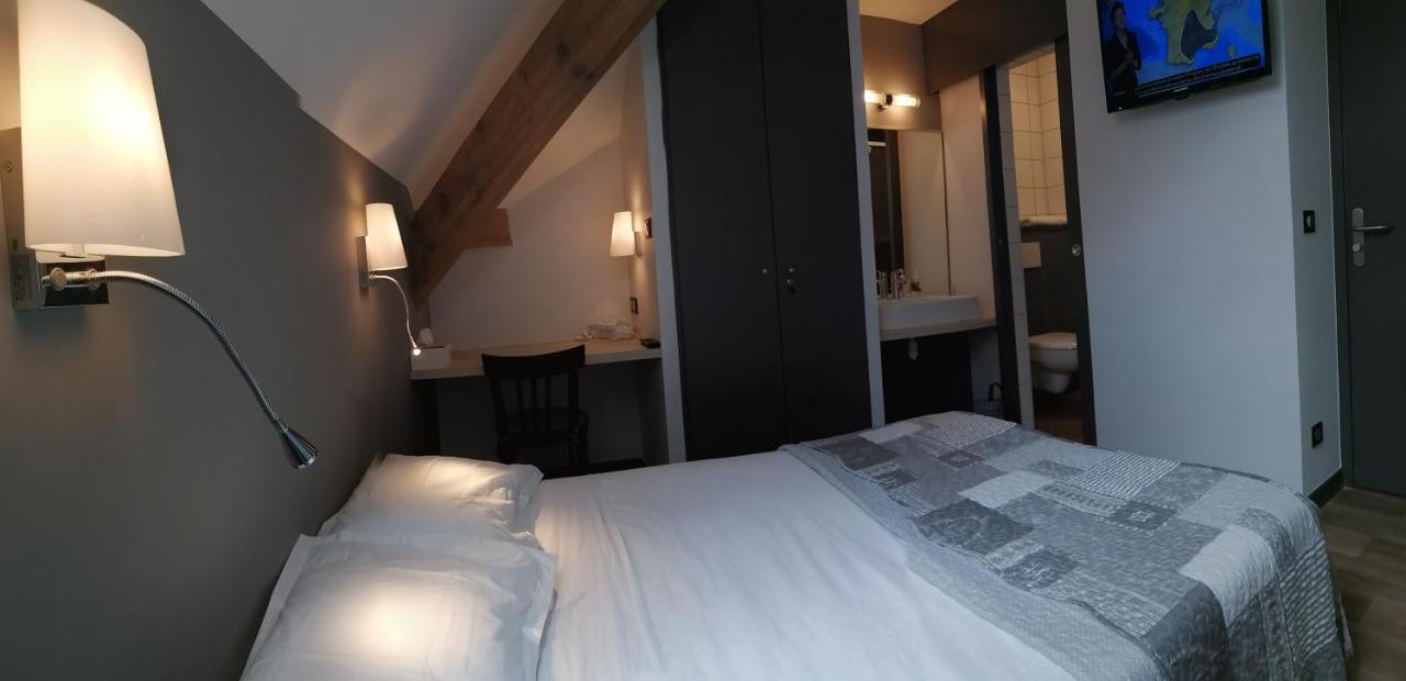 Le Grand Chatelard Hotel Bar Restaurant Sainte-Marie-de-Cuines Εξωτερικό φωτογραφία